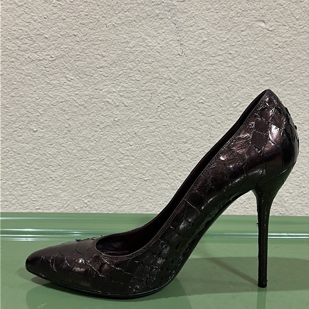 Gucci Heels - Picture 6 of 12